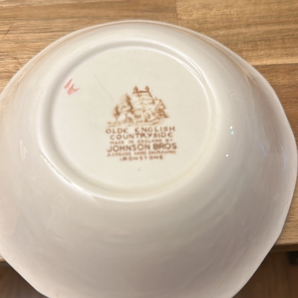 JOHNSON BROS ⭐️ “Olde English Countryside” cereal bowls - Picture 3 of 3